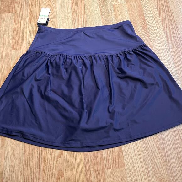Island Escape Swim Skirt, 20W - Picture 7 of 7
